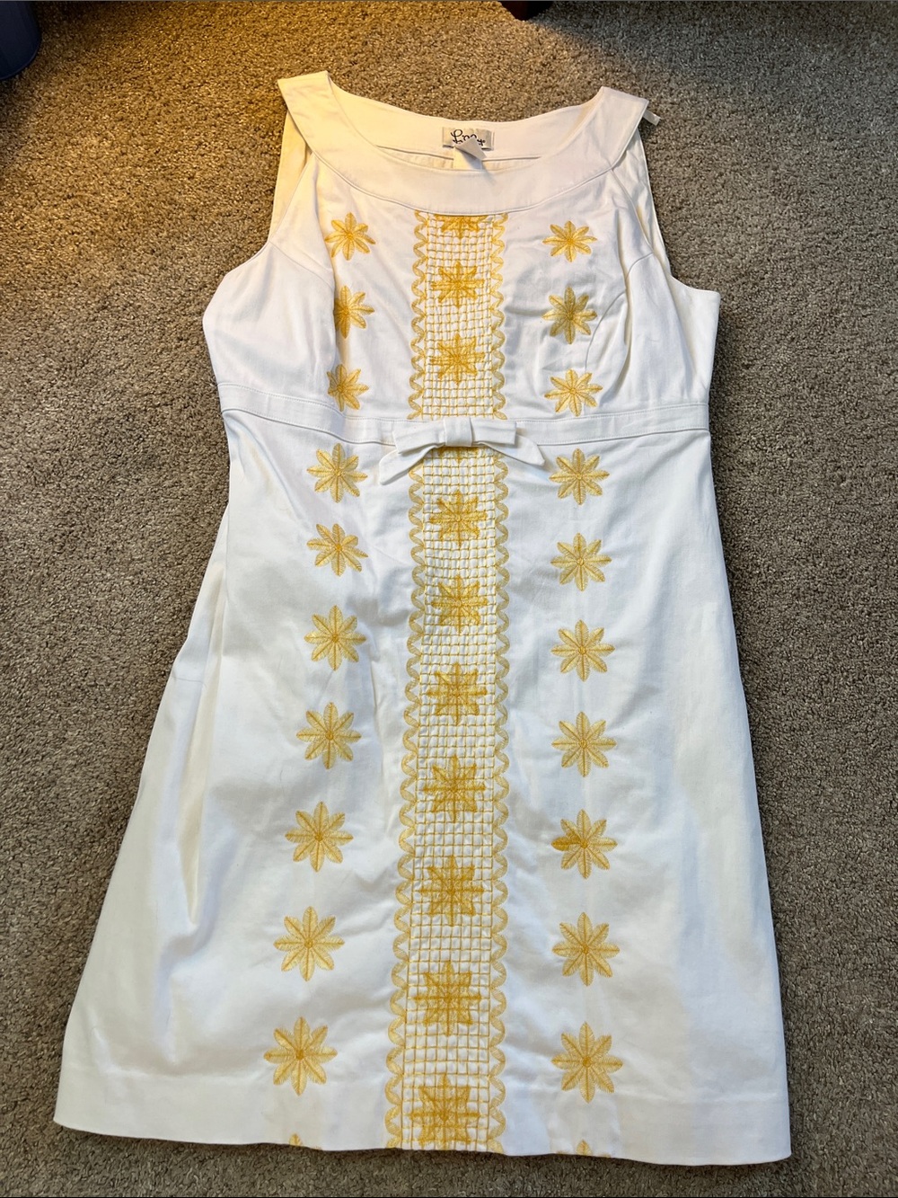 🌼🌼🌼Vintage White Label Lilly Pulitzer Golden Floral Embroidered Bow EUC RARE sz4
